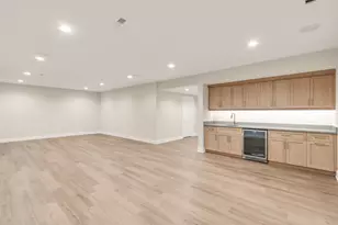845 S Colfax Ave, Elmhurst, IL 60126 - Photo 31