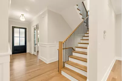 845 S Colfax Avenue, Elmhurst, IL 60126 - Photo 5
