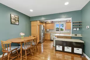 16806 Forest View Dr, Tinley Park, IL 60477 - Photo 9