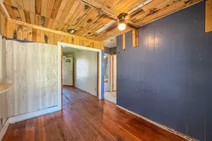 931 1st St, Charleston, IL 61920 - Photo 9