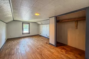 931 1st St, Charleston, IL 61920 - Photo 17