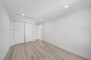 536 NW 48th St, Miami, FL 33127 - Photo 39