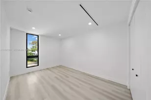 536 NW 48th St, Miami, FL 33127 - Photo 37