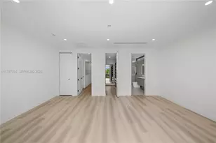 536 NW 48th St, Miami, FL 33127 - Photo 25