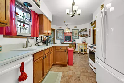 9324 S 79th Avenue #9324, Hickory Hills, IL 60457 - Photo 5