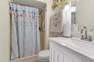 9324 S 79th Ave, Hickory Hills, IL 60457 - Photo 9
