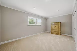 877 N Dovington Dr, Hoffman Estates, IL 60169 - Photo 37