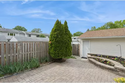 19 Wintergreen Court, Woodridge, IL 60517 - Photo 19