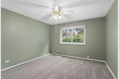 19 Wintergreen Court, Woodridge, IL 60517 - Photo 13