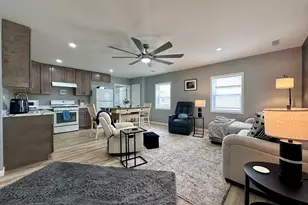 1210 Douglas Dr, Sterling, IL 61081 - Photo 9