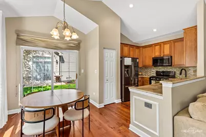 1850 Foxridge Court, Aurora, IL 60502 - Photo 5