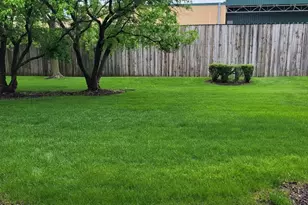 347 Mill St, Batavia, IL 60510 - Photo 11
