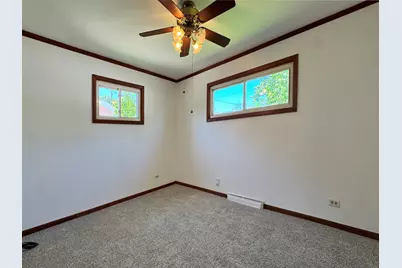 350 N 2nd Avenue, Villa Park, IL 60181 - Photo 17