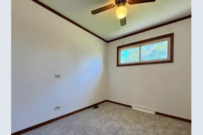 350 N 2nd Avenue, Villa Park, IL 60181 - Photo 15