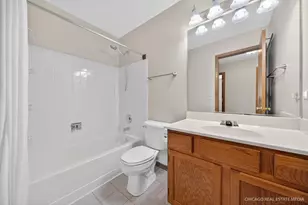 164 Cool Stone Bend, Lake in the Hills, IL 60156 - Photo 15