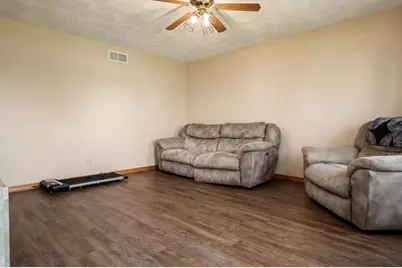 10945 Meadowsweet Lane, Roscoe, IL 61073 - Photo 5