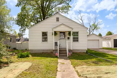 318 S 3rd Street, Marion, IL 62959 - Photo 1