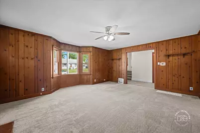 215 W Rock Street, Plano, IL 60545 - Photo 5
