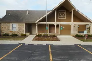 355 Wilmington Dr, Bartlett, IL 60103 - Photo 3