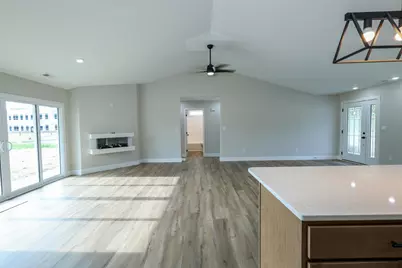 1600 Philip Lane, Marion, IL 62959 - Photo 9