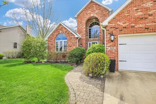 303 Orchard Dr, Mahomet, IL 61853 - Photo 3
