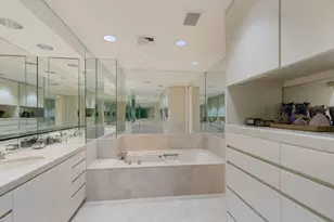 1501 N State Pkwy, Chicago, IL 60610 - Photo 25