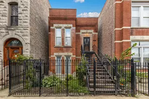 1012 S Oakley Blvd, Chicago, IL 60612 - Photo 1
