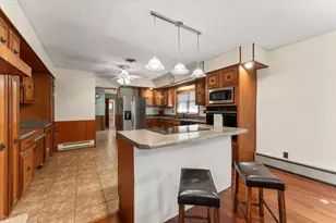 2501 N 4100 East Rd, Bellflower, IL 62174 - Photo 11
