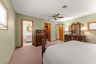 2501 N 4100 East Rd, Bellflower, IL 62174 - Photo 19