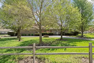 2501 N 4100 East Rd, Bellflower, IL 62174 - Photo 43