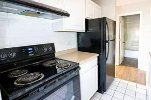 1043 S York Rd, Bensenville, IL 60106 - Photo 7