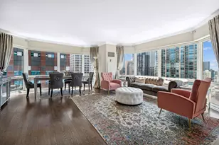 100 E Huron St, Chicago, IL 60611 - Photo 5