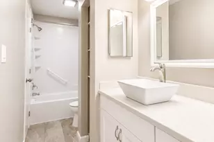250 Acorn Dr, Streamwood, IL 60107 - Photo 19