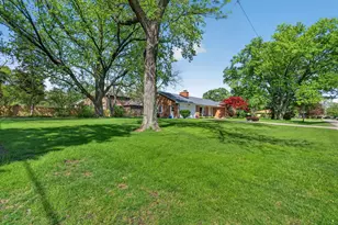 2275 Garden Rd, Aurora, IL 60506 - Photo 27