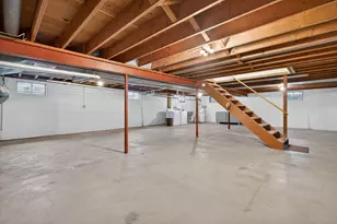 2275 Garden Rd, Aurora, IL 60506 - Photo 21