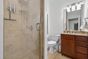 1342 W Greenleaf Ave, Chicago, IL 60626 - Photo 19