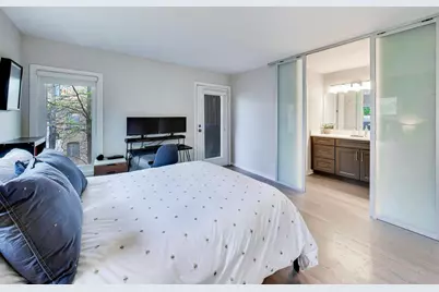 1050 W Webster Avenue #2W, Chicago, IL 60614 - Photo 15