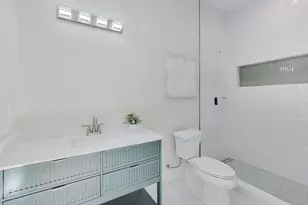 2238 Prairie St, Glenview, IL 60025 - Photo 17