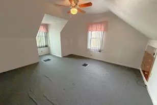 12427 S Ada St, Calumet Park, IL 60827 - Photo 9