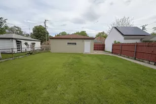 12427 S Ada St, Calumet Park, IL 60827 - Photo 15