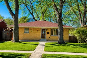 3224 Elisha Ave, Zion, IL 60099 - Photo 1