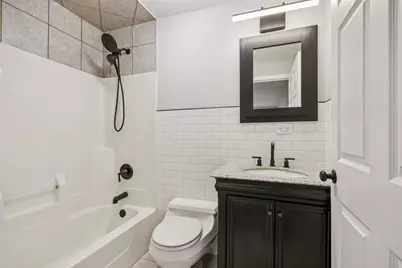 402 Lily Lane, Lakemoor, IL 60051 - Photo 29
