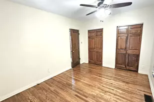 410 N Raynor Ave, Joliet, IL 60435 - Photo 17