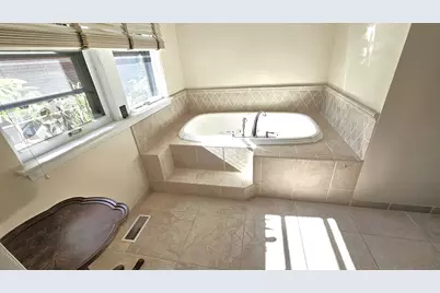 410 N Raynor Avenue #1W, Joliet, IL 60435 - Photo 33