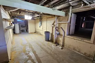 410 N Raynor Ave, Joliet, IL 60435 - Photo 55
