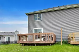 912 White Tail Ln, Sandwich, IL 60548 - Photo 25