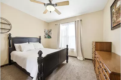 2096 Edinburgh Lane, Aurora, IL 60504 - Photo 15