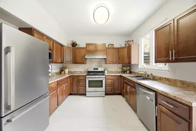 2096 Edinburgh Lane, Aurora, IL 60504 - Photo 7