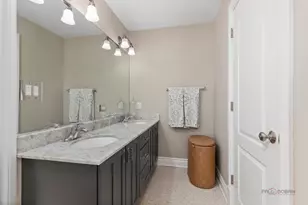 38868 N Oakcrest Ln, Wadsworth, IL 60083 - Photo 39