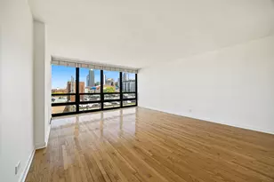 1636 N Wells St, Chicago, IL 60614 - Photo 5